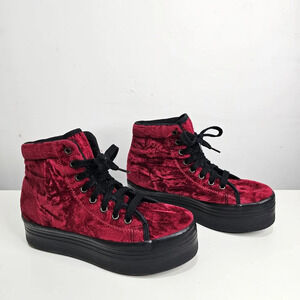 JC Play Jeffrey Campbell Red Velvet Platform Fashion Shoes Sneakers Size Women 8